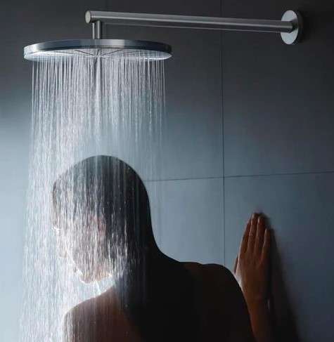 Rainfall Shower head Ideas: Transform Your Daily Showering Experience 4 Wall-Mounted Rainfall Shower Heads