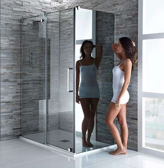 Decorating Ideas For Glass Shower Doors 5 Use Mirrors to Create Visual Interest