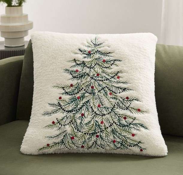 17 Christmas Pillow Covers for a Festive Holiday Home 3 Christmas Tree Pillow Cover
