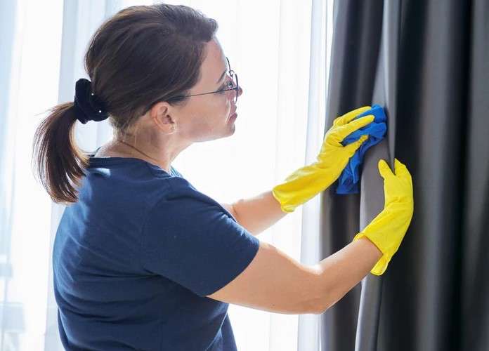Best Way to Remove Soap Scum from Shower Curtain 1 How to Remove Soap Scum from Your Shower Curtain