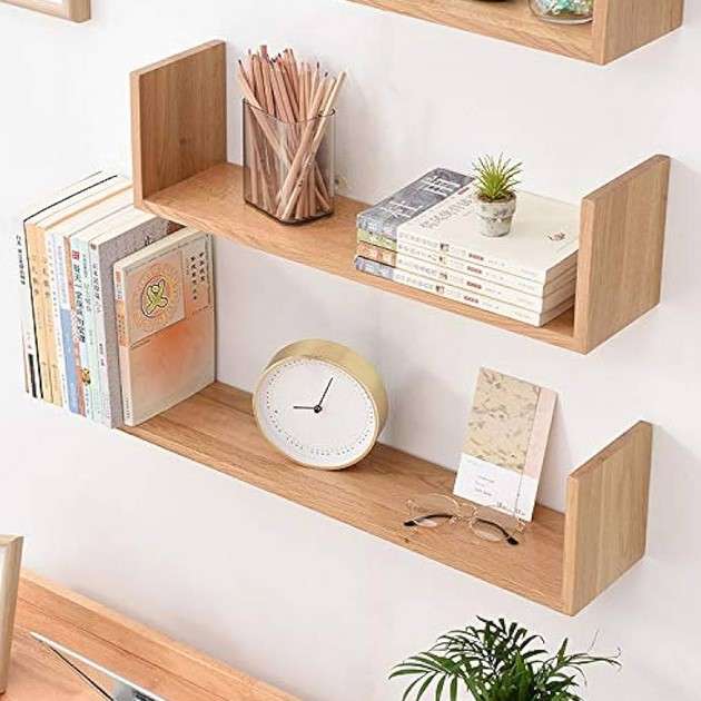 Maximize Storage Space with a Wall-Mounted Floating Shelf