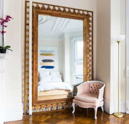 14 Brilliant Modern Small Bedroom Interior Ideas for Every Home 6 Mirrors To Make The Room Look Larger
