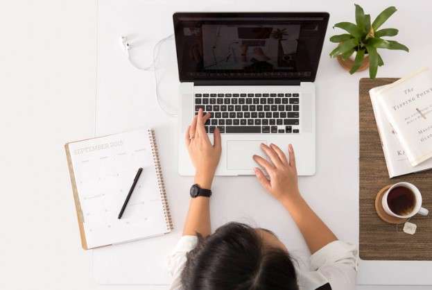 15 Creative Workspace Ideas to Elevate Your Productivity and Inspire Creativity 18 Music or White Noise