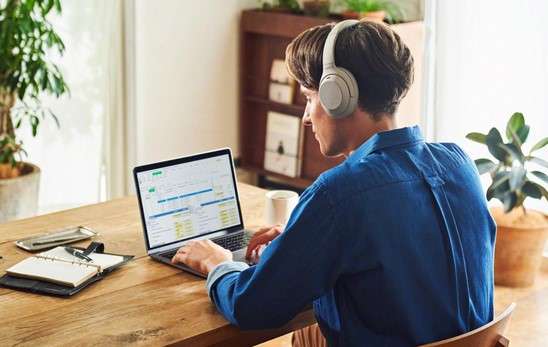 21 Office Desk Accessories Ideas to Make Your Workspace More Enjoyable 25 Noise Cancelling Headphones
