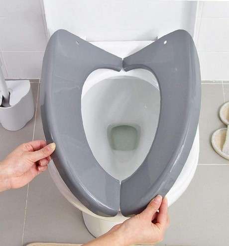 Plastic toilet seat cover
