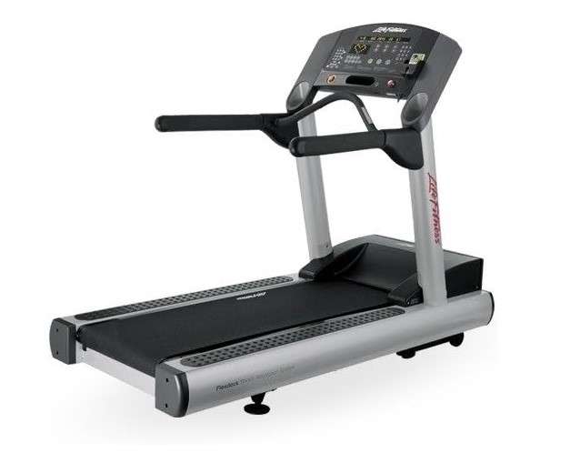Best Treadmill Brands for Home Gym: Unparalleled Features and User-Friendly Design 3 Life Fitness Integrity Series Treadmill CLST