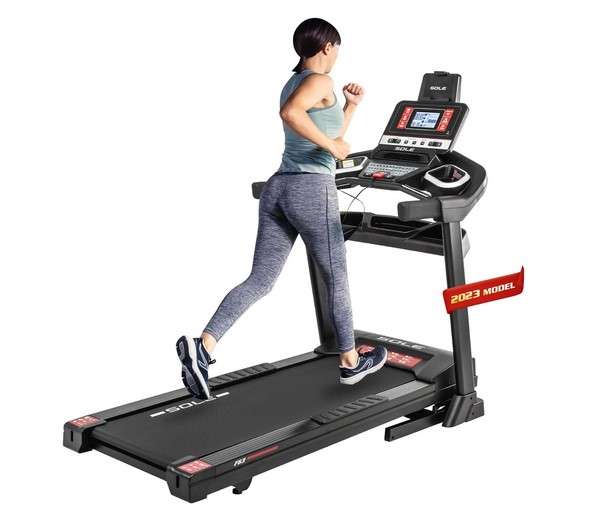 Best Treadmill Brands for Home Gym: Unparalleled Features and User-Friendly Design 7 SOLE Fitness F63 Treadmill