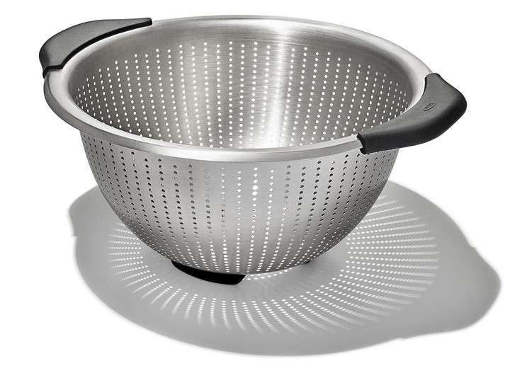 OXO Good Grips Stainless Steel 5 qt. 4.7 L Colander