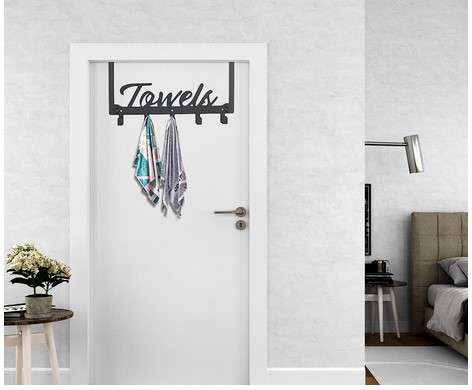 Alternative Towel Rack Ideas for Small Bathrooms 1 Over the door hooks or racks