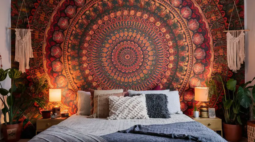 10 Stunning Master Bedroom Accent Wall Ideas You Need to See 10 Accent Wall with Fabric