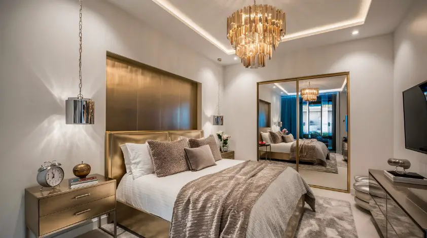 10 Master Luxurious Modern Bedroom Ideas to Refresh Your Space 5 Incorporate Metallic Accents